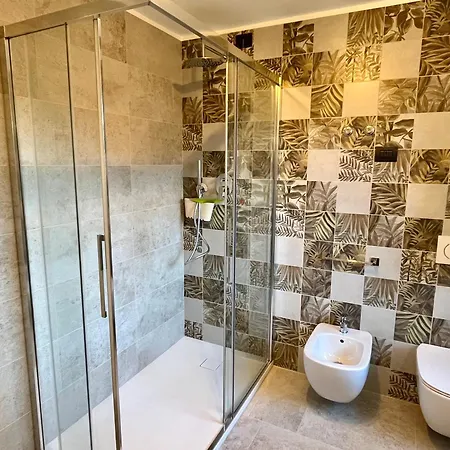 Апартаменты Bellagio Inn Белладжо